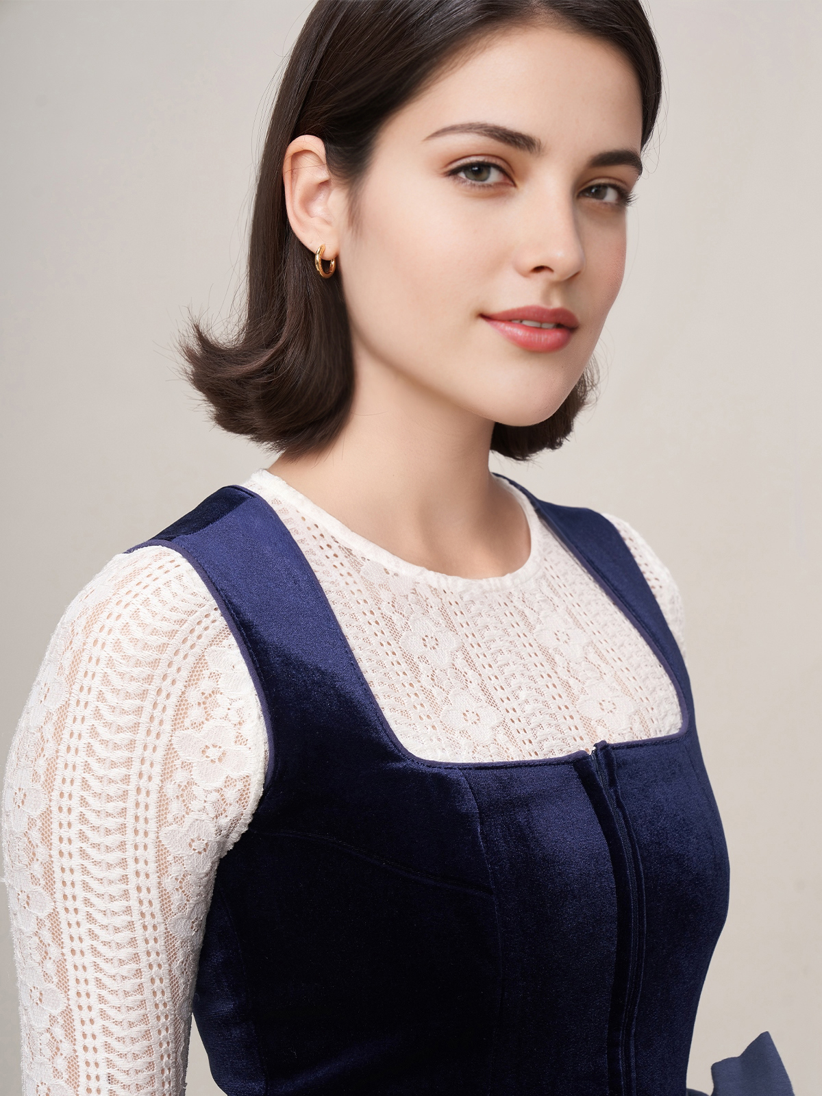 Dirndl in Braun und Grün