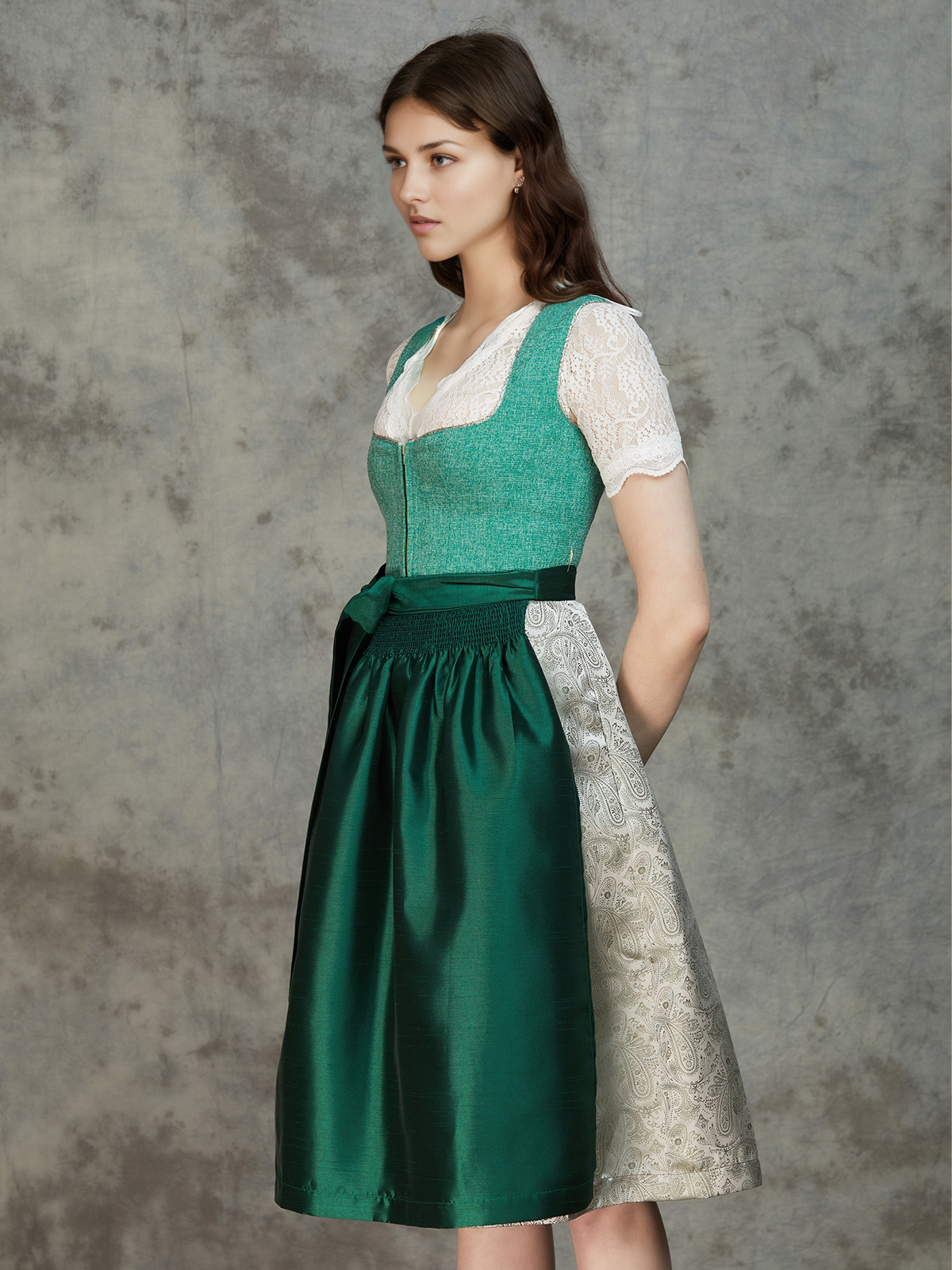 Dirndl in Blau – perfekt für festliche Anlässe