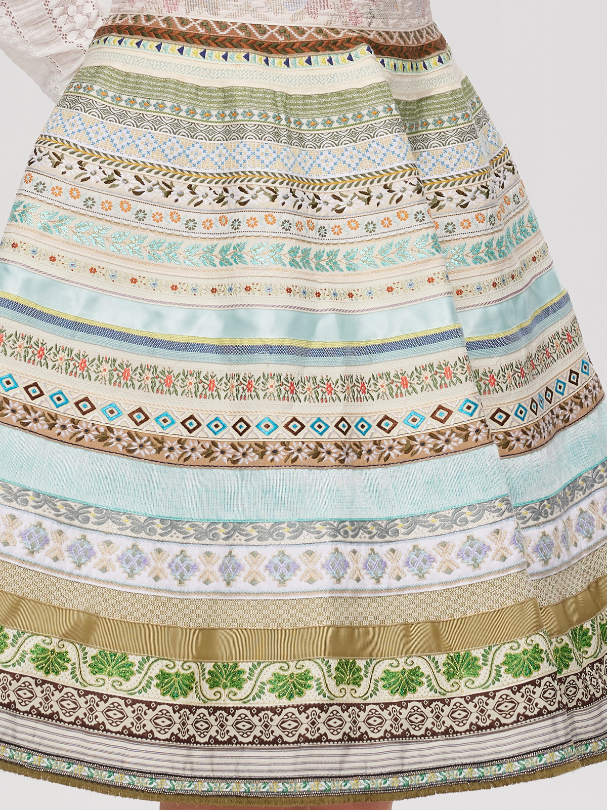 Dirndl Damen Samt in Grün