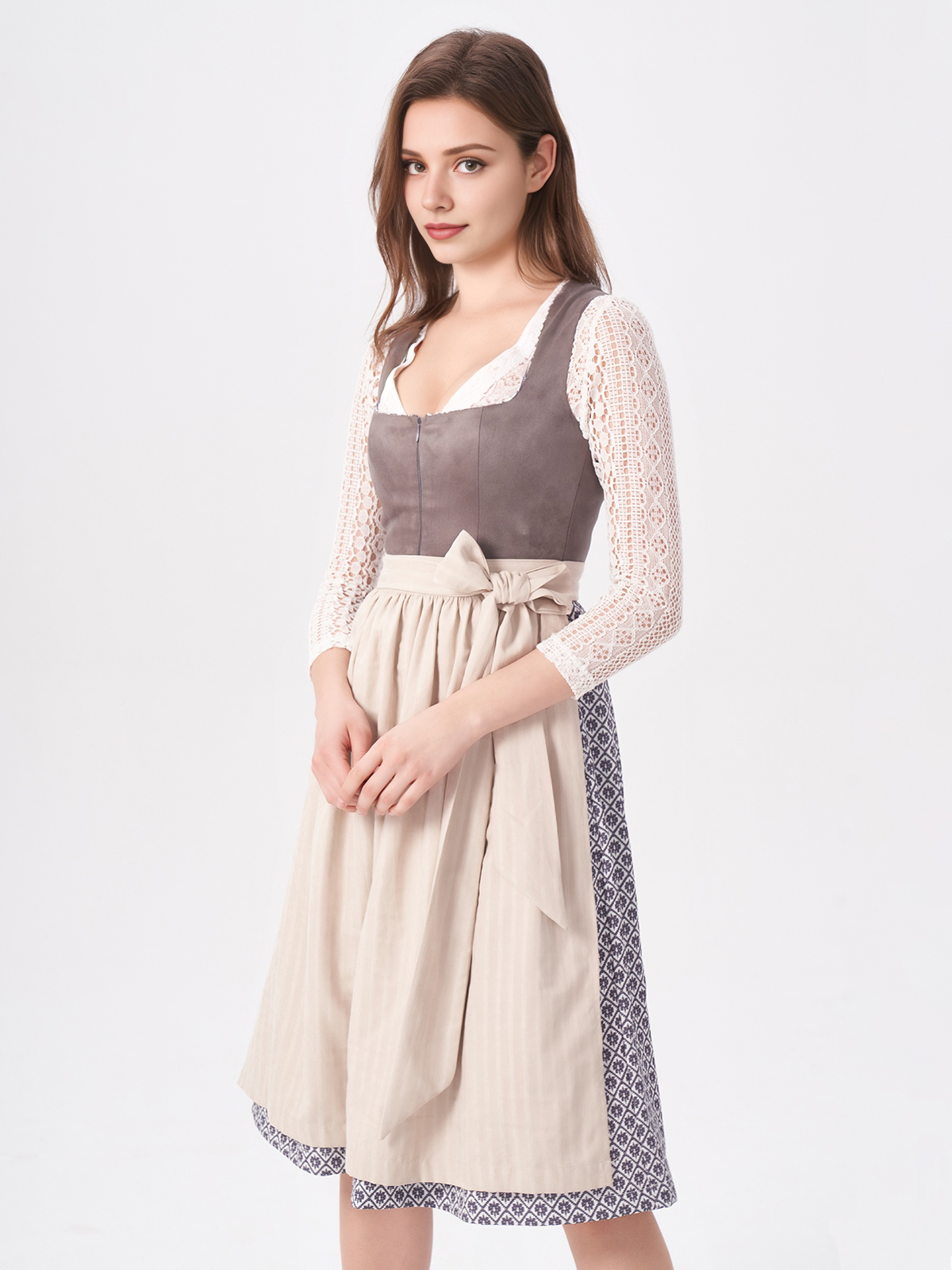 Modernes graues Ja Mei Dirndl mit Spitzenbesatz