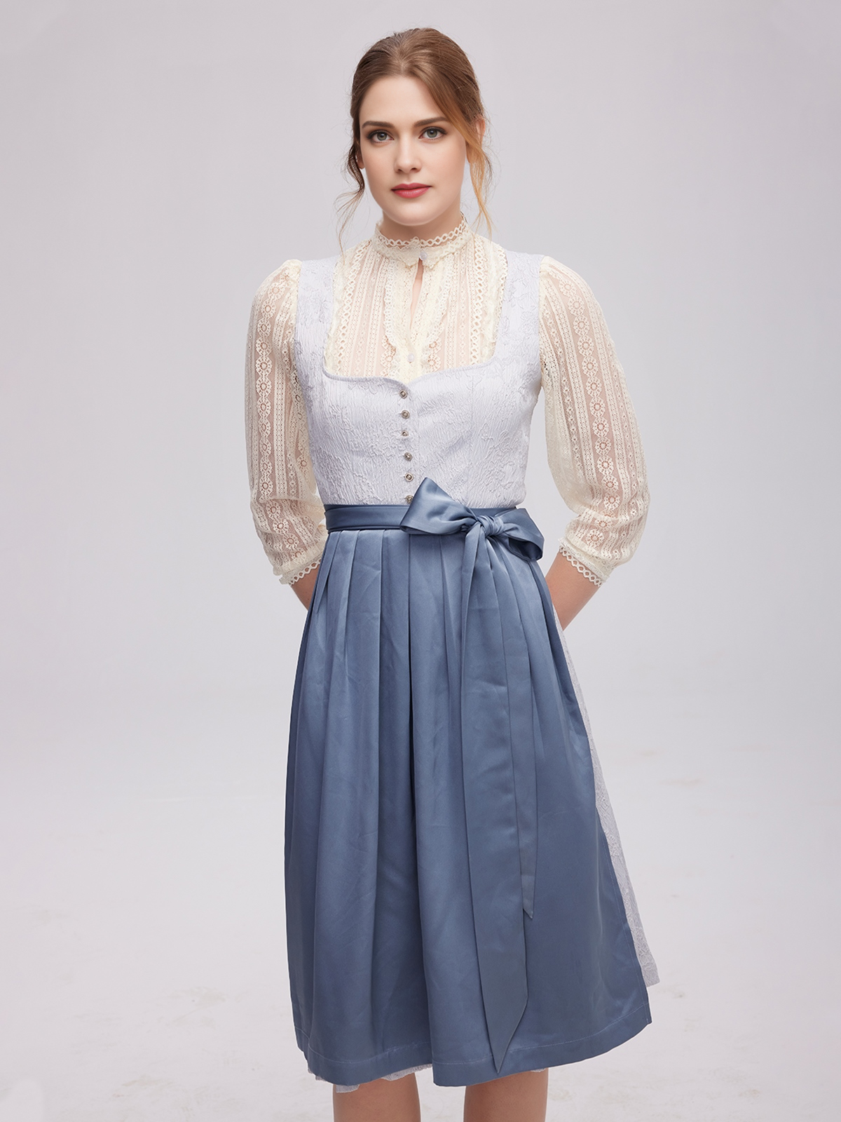 Dirndl Midi in Blau