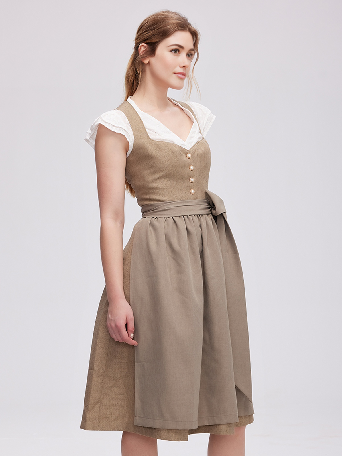 Dirndl in Grün