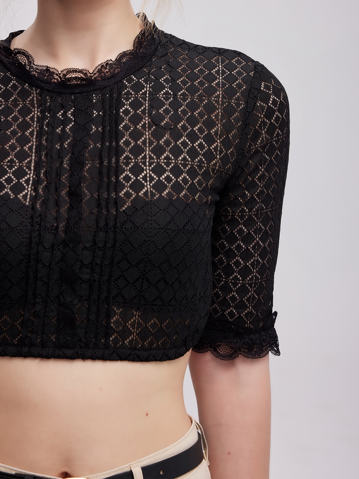 Blau braunes Dirndl mit eleganter Bluse